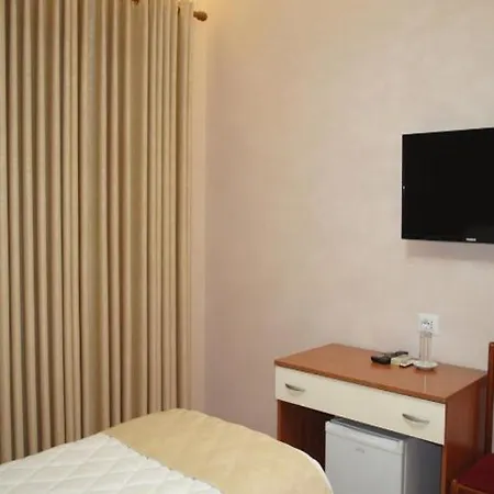 Palma Tirana